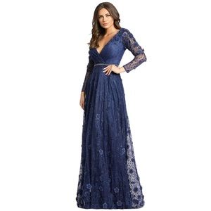 Mac Duggal floral lace evening long sleeve blue embellished v neck 67503 sz 6